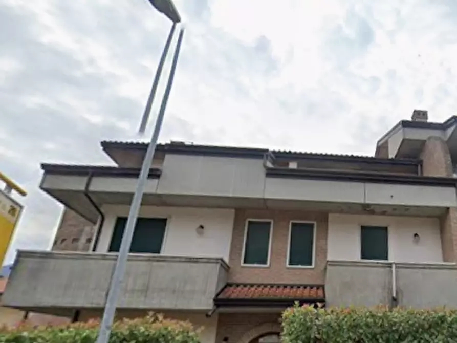 Immagine 1 di Appartamento in vendita  in Via Roma a Arsiero