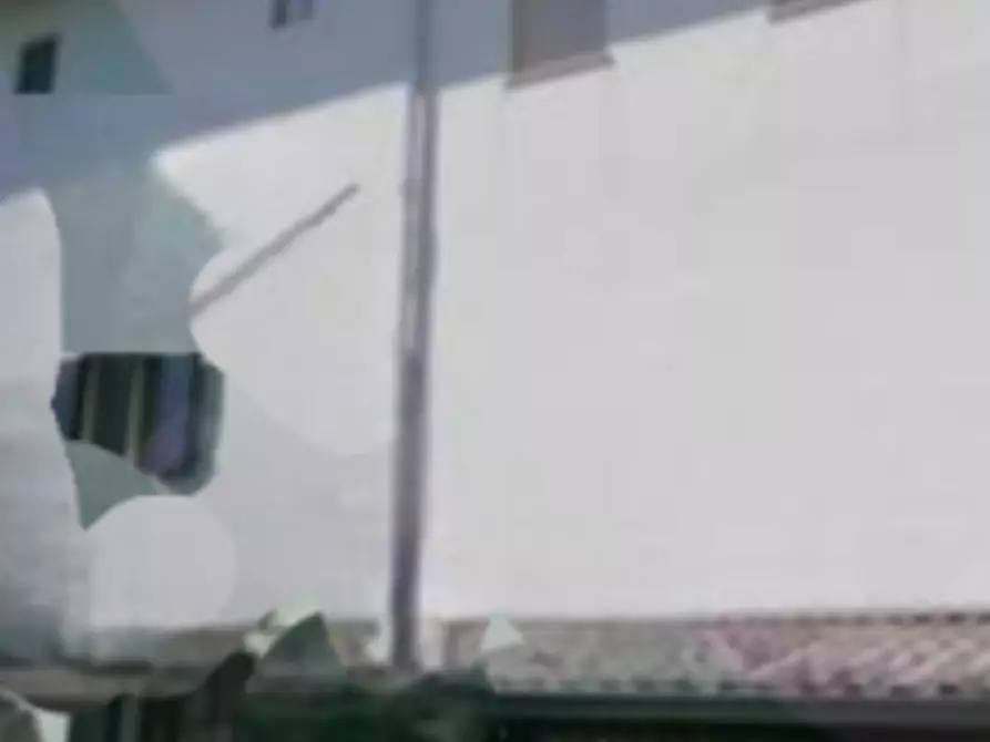 Immagine 2 di Stabile in vendita  in Vicolo Latta a Langhirano