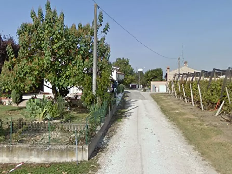 Immagine 7 di Porzione di villa in vendita  in Via Paglioni a Portomaggiore
