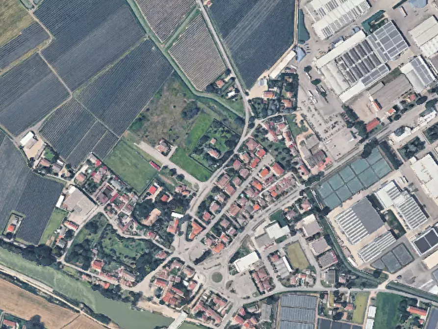 Immagine 7 di Terreno edificabile in vendita  in Via del Volontariato a Tresignana