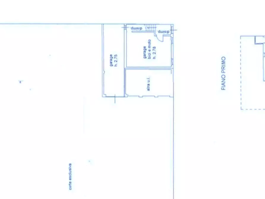 Immagine 10 di Garage in vendita  in Via Santerno Ammonite a Ravenna