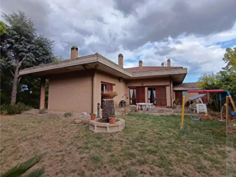 Immagine 3 di Villa in vendita  in Via del Turismo a Recanati