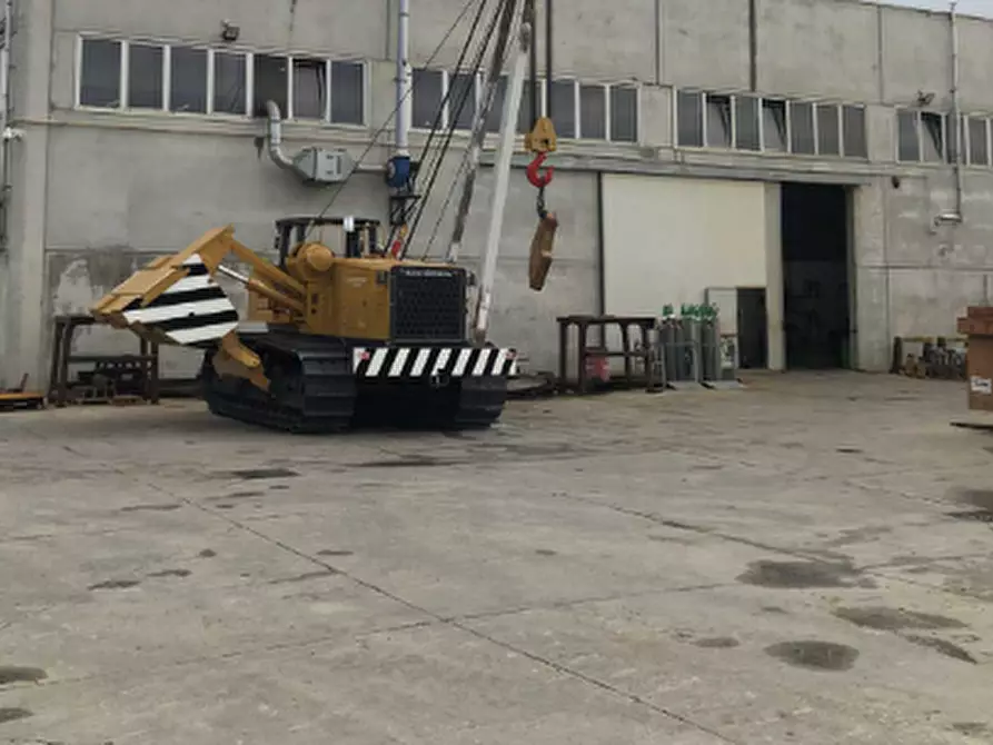 Immagine 4 di Capannone industriale in vendita  in Frazione Fornio a Fidenza