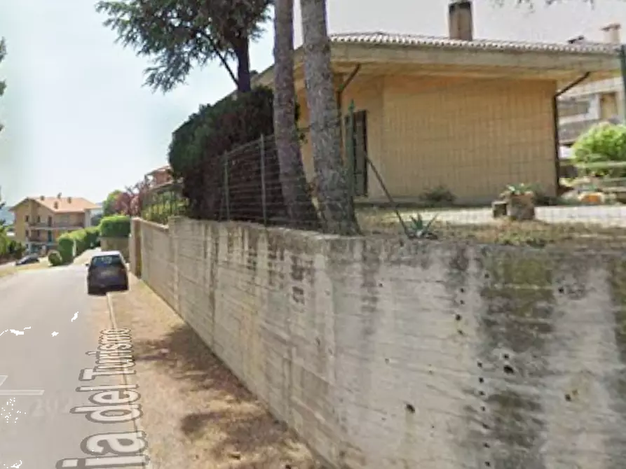 Immagine 15 di Villa in vendita  in Via del Turismo a Recanati