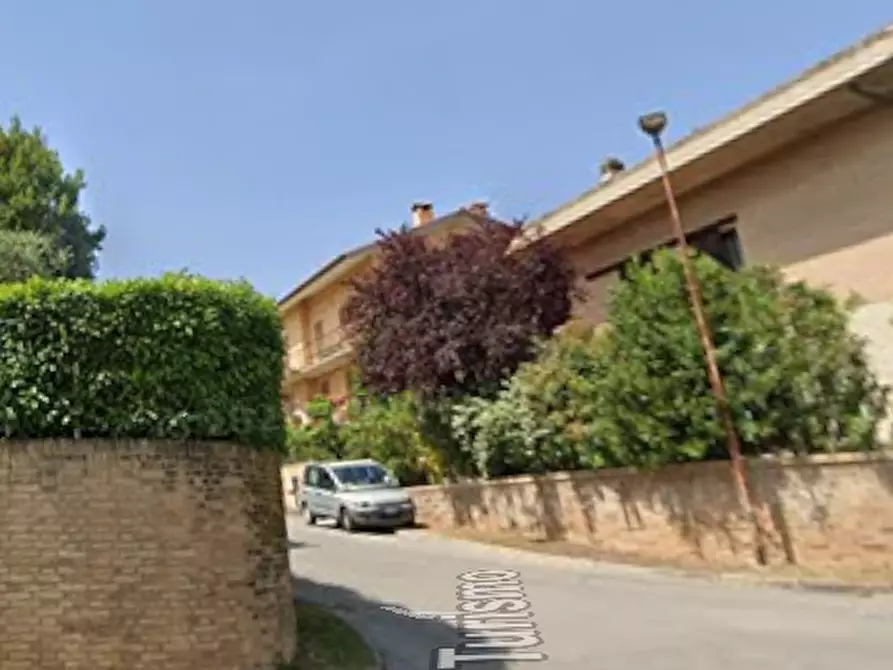 Immagine 21 di Villa in vendita  in Via del Turismo a Recanati