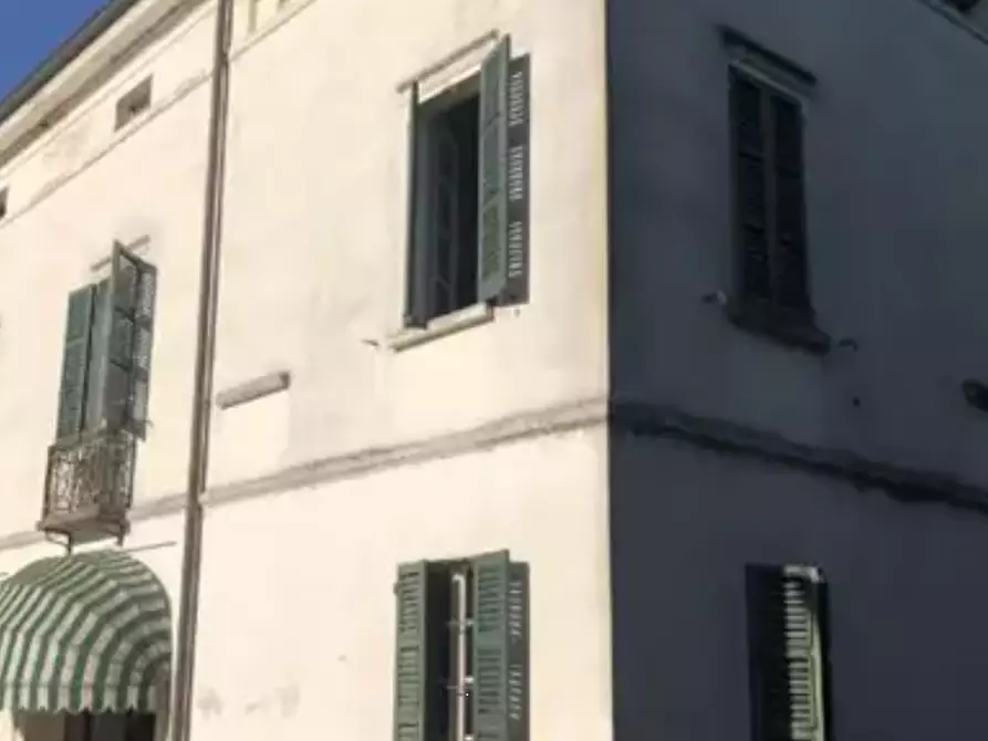 Immagine 5 di Villa in vendita  in Stradello Perizzi a Parma