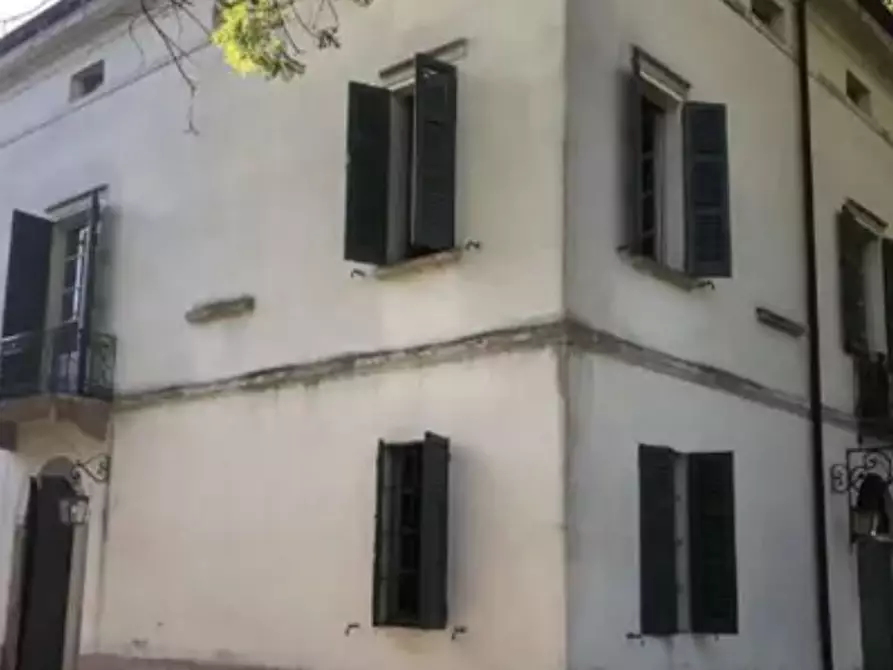 Immagine 7 di Villa in vendita  in Stradello Perizzi a Parma