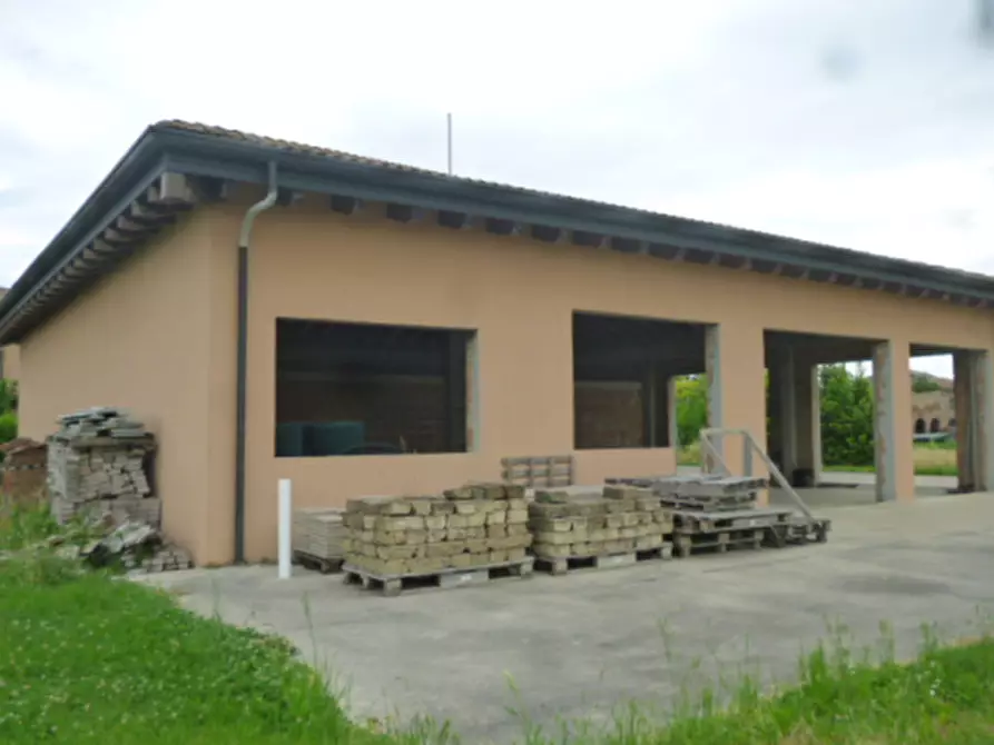 Immagine 2 di Capannone industriale in vendita  in Via Casadio a Argelato