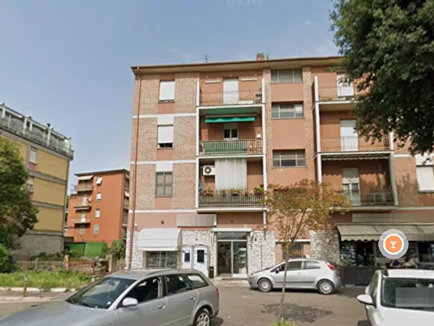 Immagine 2 di Magazzino in vendita  in Viale dello stadio a Terni