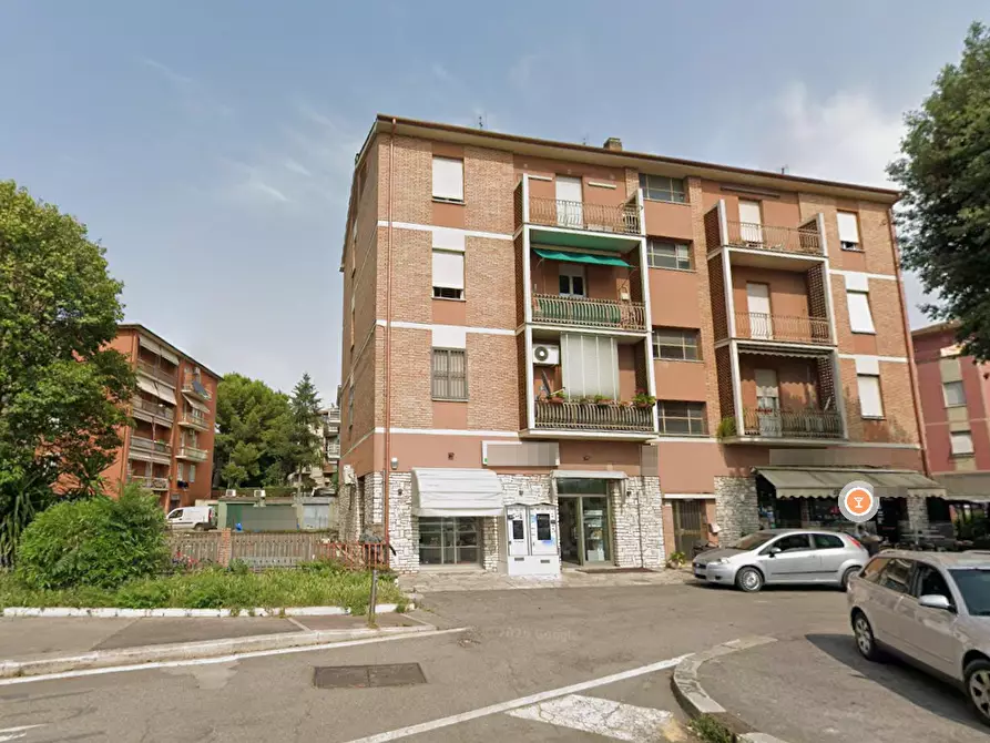 Immagine 3 di Magazzino in vendita  in Viale dello stadio a Terni