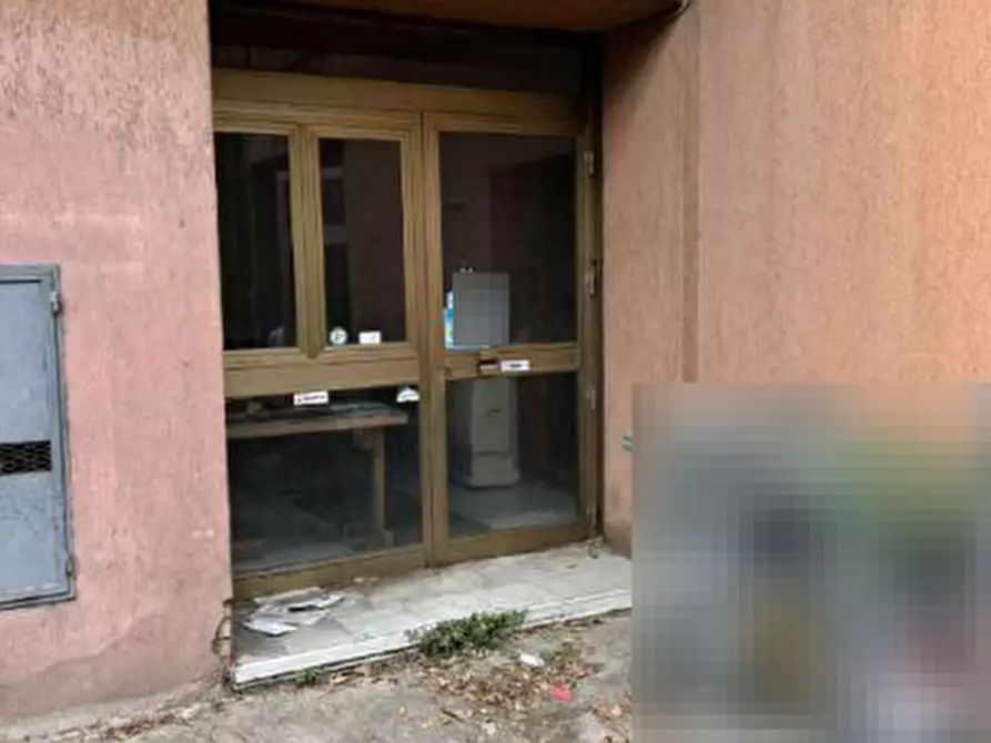 Immagine 10 di Magazzino in vendita  in Viale dello stadio a Terni