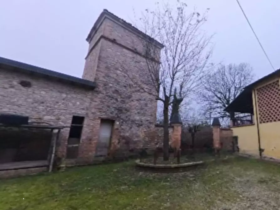 Immagine 3 di Appartamento in vendita  in Via San Polo a Castelvetro Di Modena