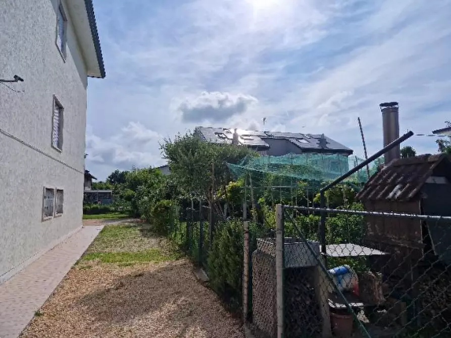 Immagine 4 di Appartamento in vendita  in Via E. Duse a Campagna Lupia