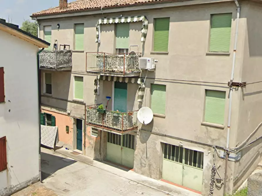 Immagine 11 di Appartamento in vendita  in Via Borgo San Giovanni a Bondeno