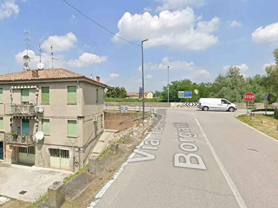 Immagine 12 di Appartamento in vendita  in Via Borgo San Giovanni a Bondeno