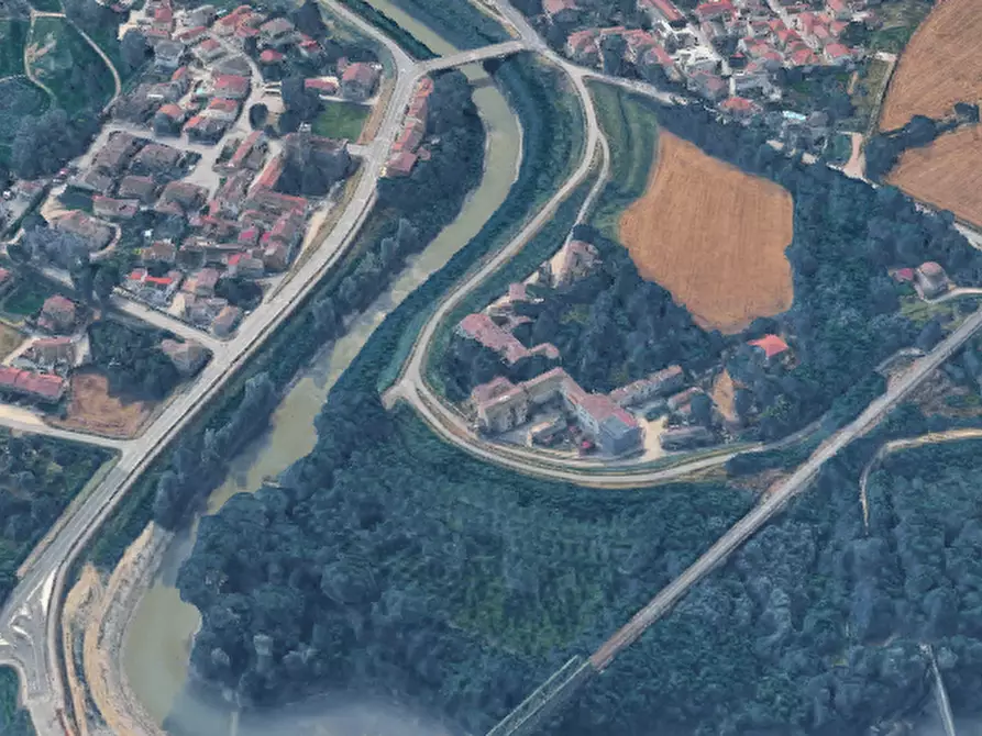 Immagine 21 di Appartamento in vendita  in Via Borgo San Giovanni a Bondeno