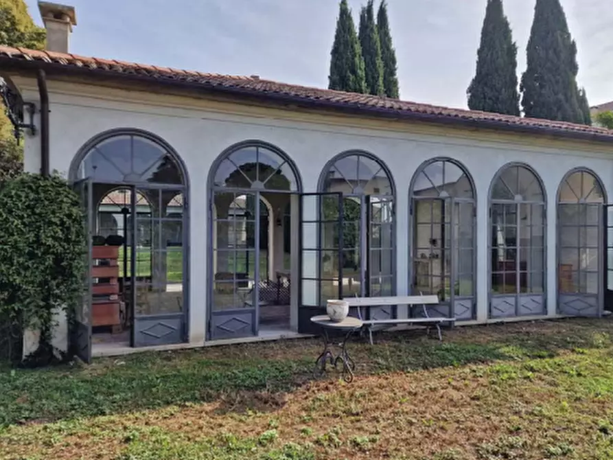 Immagine 20 di Villa in vendita  in Corso Giuseppe Mazzini a Montebelluna
