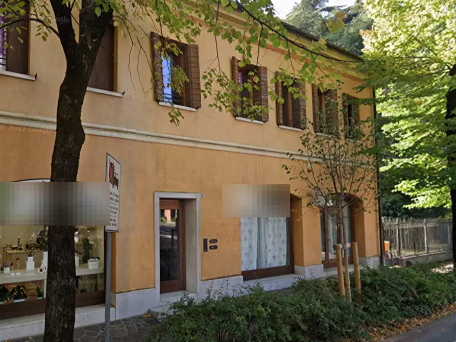 Immagine 8 di Negozio in vendita  in Corso Giuseppe Mazzini a Montebelluna
