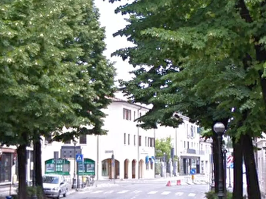 Immagine 4 di Ufficio in vendita  in Corso Giuseppe Mazzini a Montebelluna