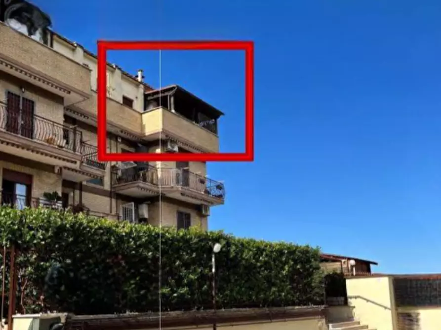 Immagine 1 di Appartamento in vendita  in Via Monte S. Savino a Roma
