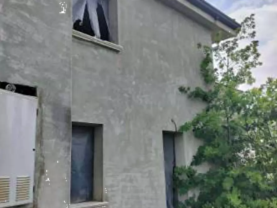 Immagine 6 di Villa in vendita  in Via Giacomo Leopardi a Giacciano Con Baruchella