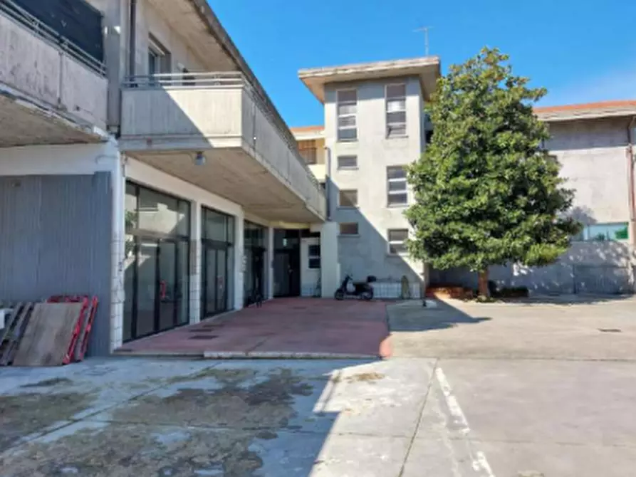 Immagine 1 di Laboratorio in vendita  in Via Emilia Romagna a Cattolica