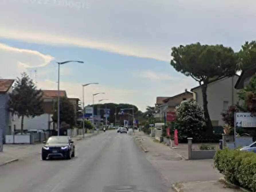 Immagine 4 di Laboratorio in vendita  in Via Emilia Romagna a Cattolica