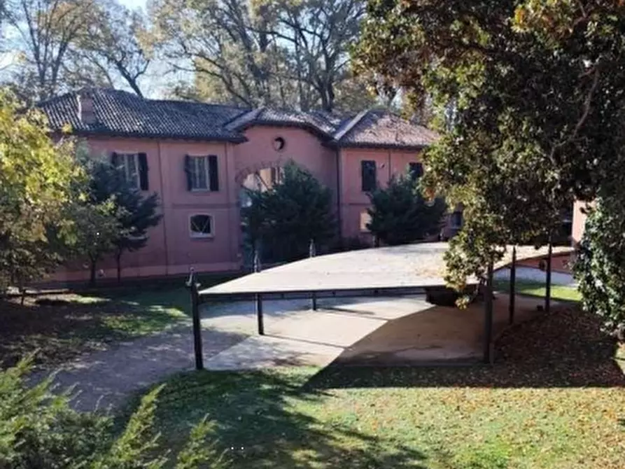 Immagine 8 di Stabile in vendita  in Via Frasbalda a Ferrara