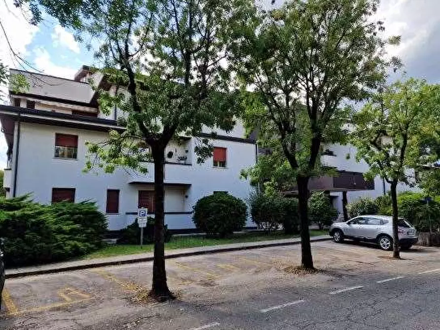 Immagine 2 di Appartamento in vendita  in Via Molinare a Castello Di Godego