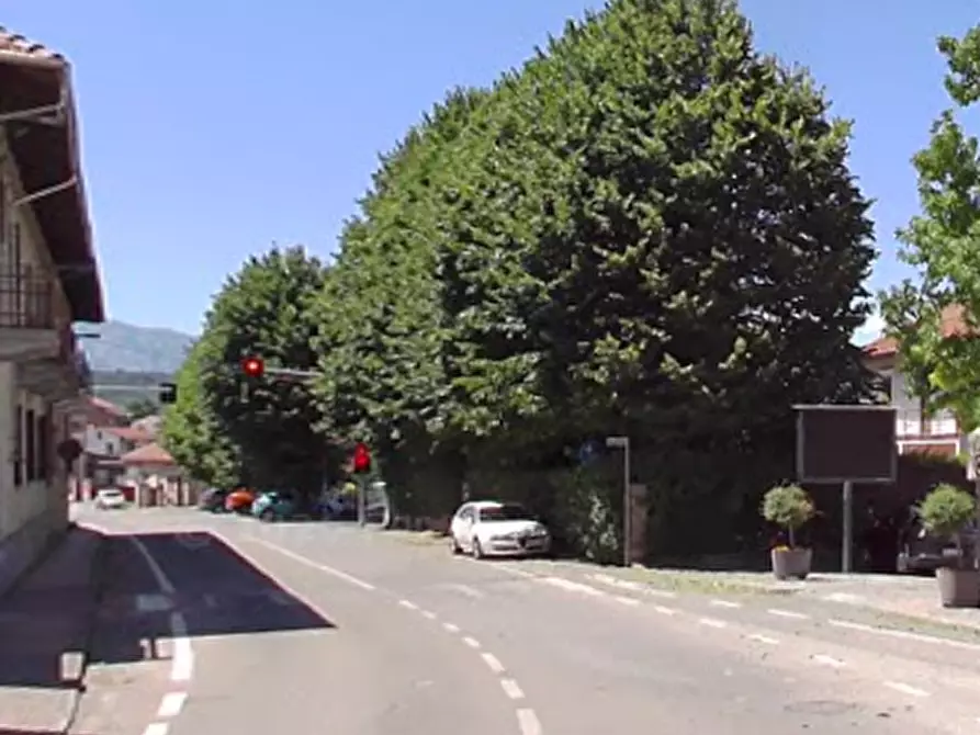 Immagine 7 di Garage in vendita  in Piazza Adriano a Torino