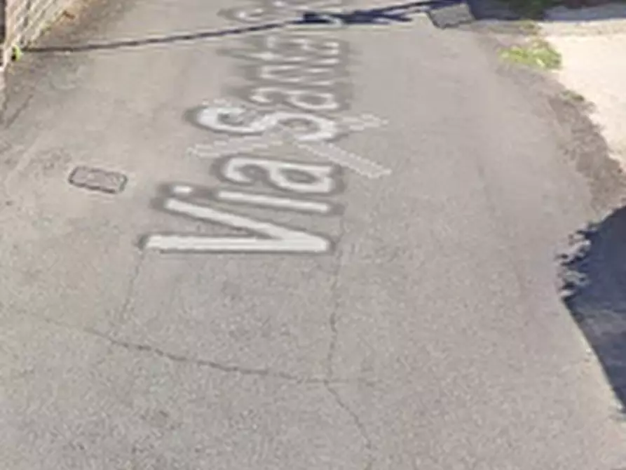 Immagine 11 di Appartamento in vendita  in Via Santa Cristina Gela a Roma