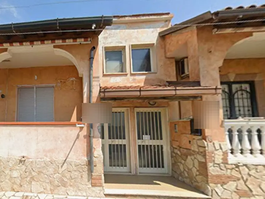 Immagine 12 di Appartamento in vendita  in Via Dei Mirabilis a Ardea