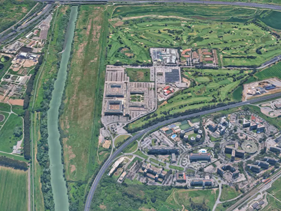 Immagine 12 di Capannone industriale in vendita  in Viale Parco de Medici a Roma