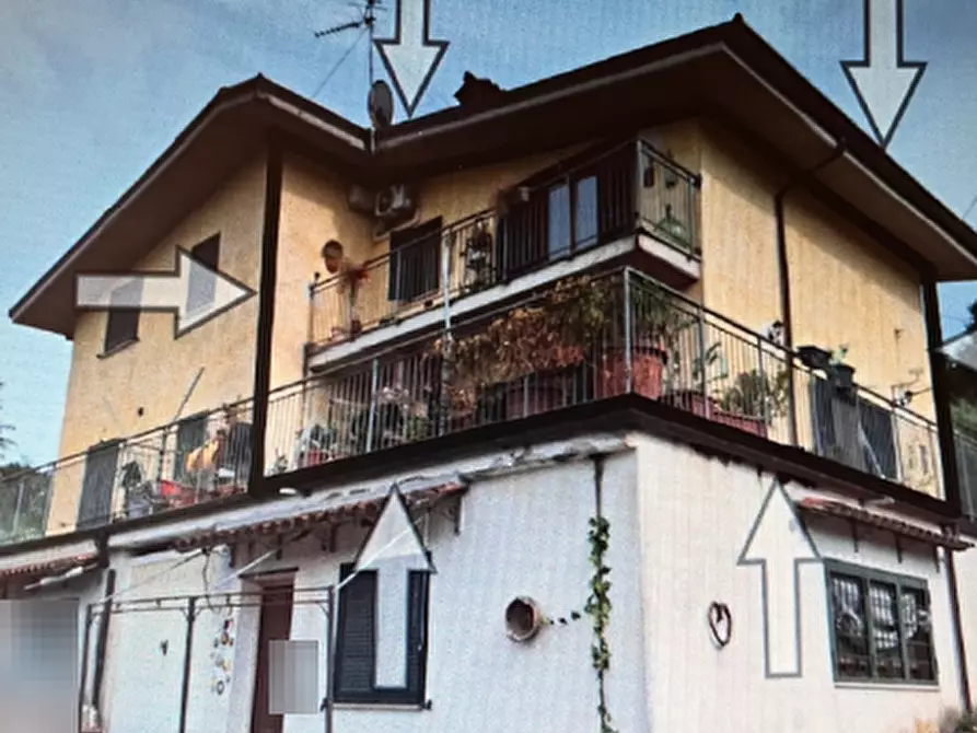 Immagine 1 di Villa in vendita  in Strada Seconda di Vallicelle a Gavignano