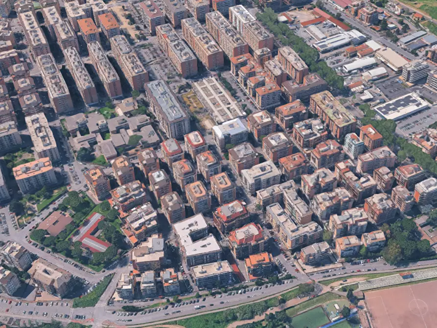 Immagine 19 di Appartamento in vendita  in Via Lari a Roma