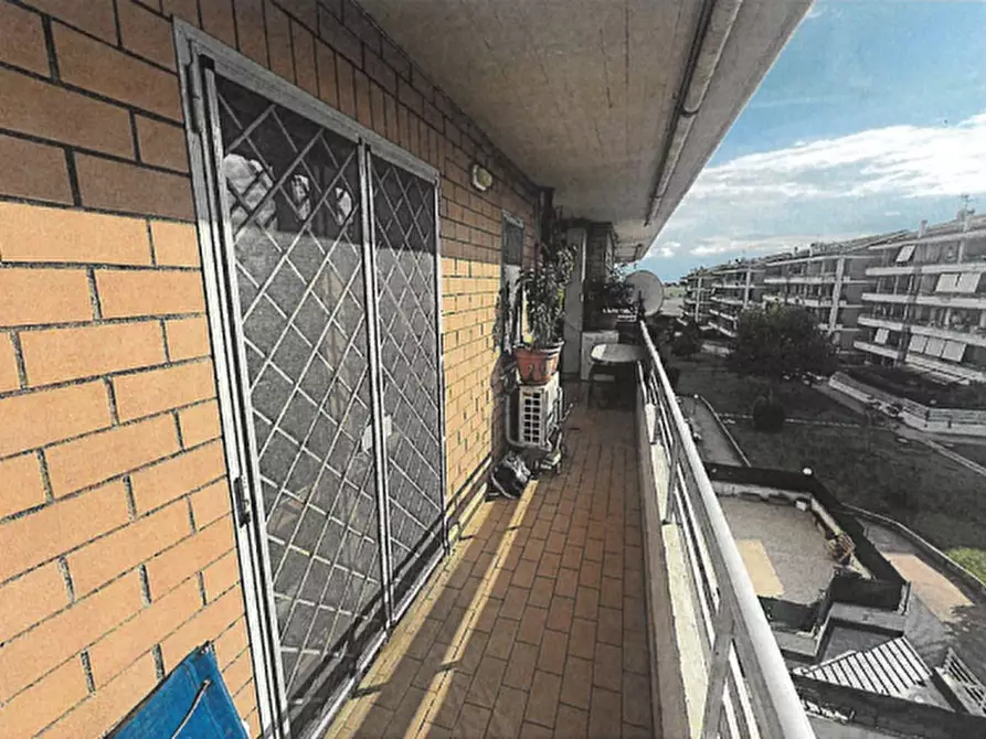 Immagine 5 di Appartamento in vendita  in Viale delle Arti a Pomezia