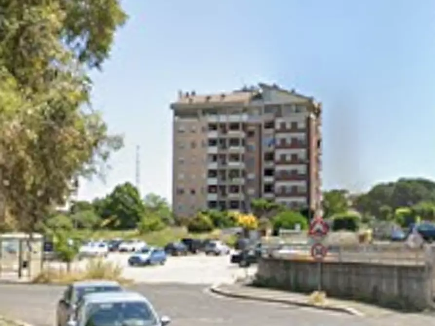 Immagine 11 di Appartamento in vendita  in Viale delle Arti a Pomezia