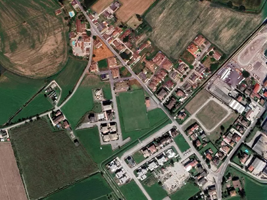 Immagine 7 di Terreno edificabile in vendita  in Via F. Coppi a Suzzara