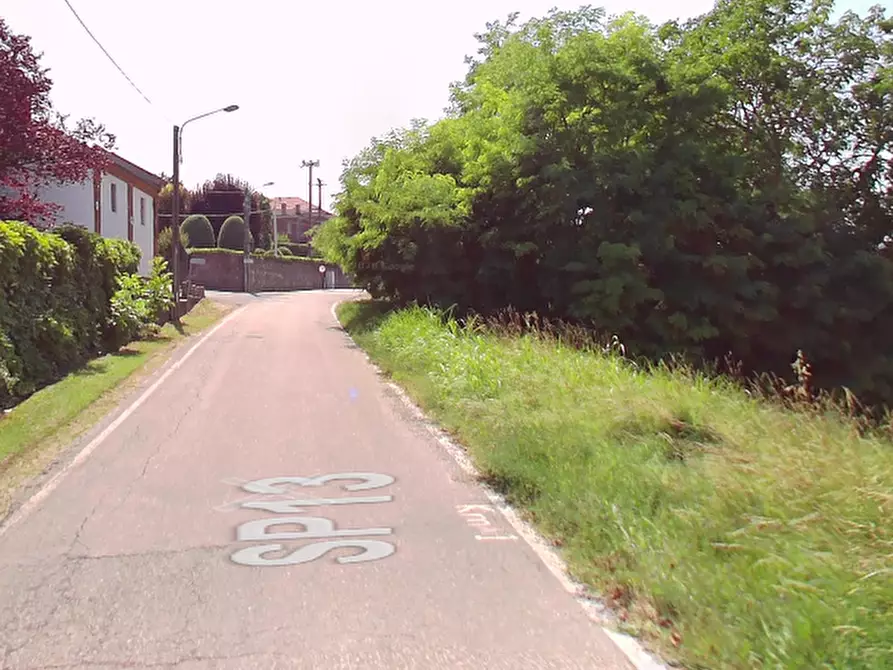 Immagine 9 di Appartamento in vendita  in Via Roma a Asti