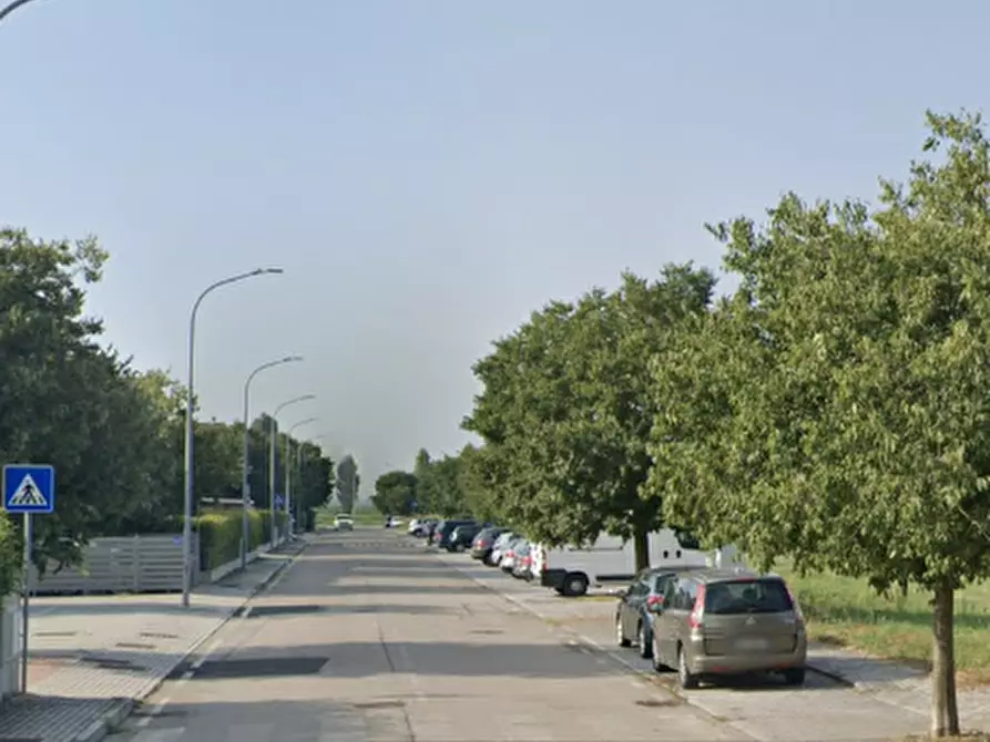 Immagine 14 di Terreno edificabile in vendita  in Via Don Astolfi a Bagnolo San Vito