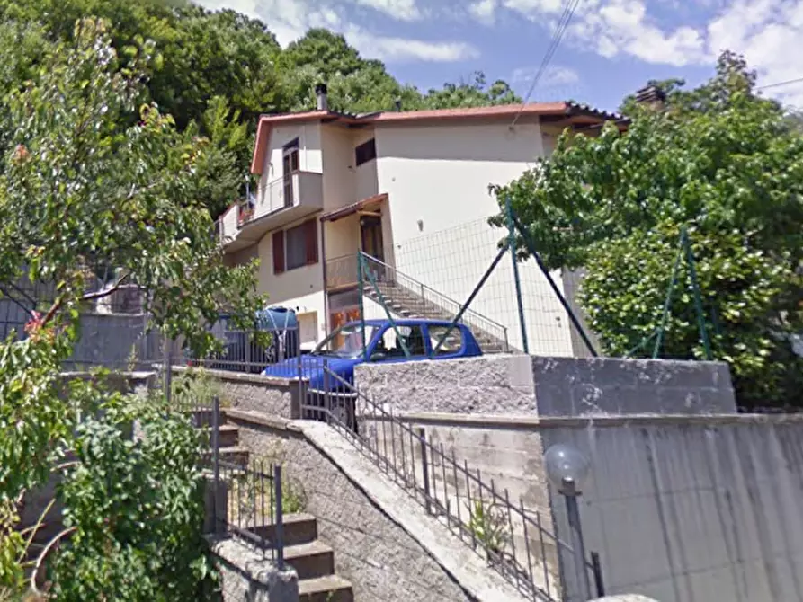 Immagine 9 di Appartamento in vendita  in Località Giungo a Arcidosso