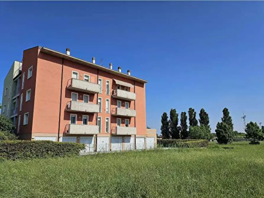 Immagine 4 di Appartamento in vendita  in Via Gianni Rodari a Sermide