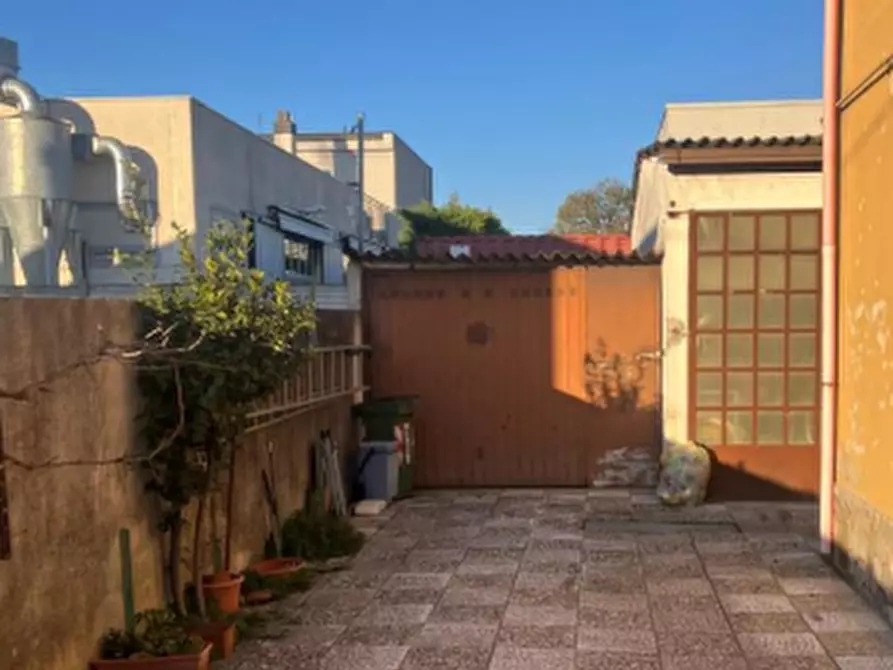 Immagine 3 di Appartamento in vendita  in Via Martiri di Belfiore a San Giorgio Di Mantova