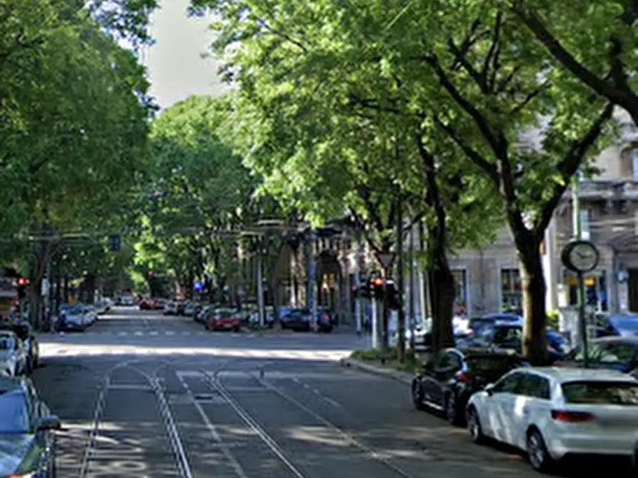 Immagine 11 di Appartamento in vendita  in Via Teodosio a Milano