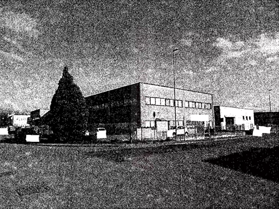 Immagine 3 di Magazzino in vendita  in Via Pian della Fonda a Barberino Di Mugello