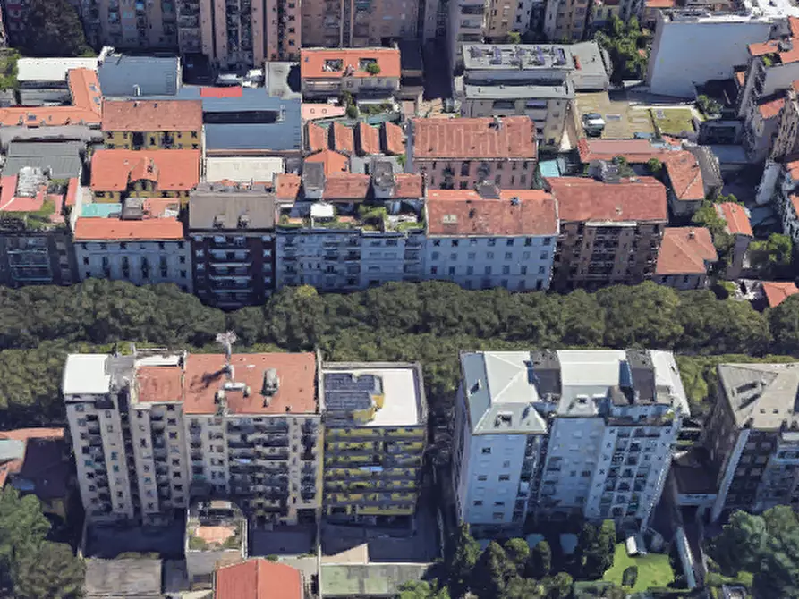 Immagine 32 di Appartamento in vendita  in Via Teodosio a Milano