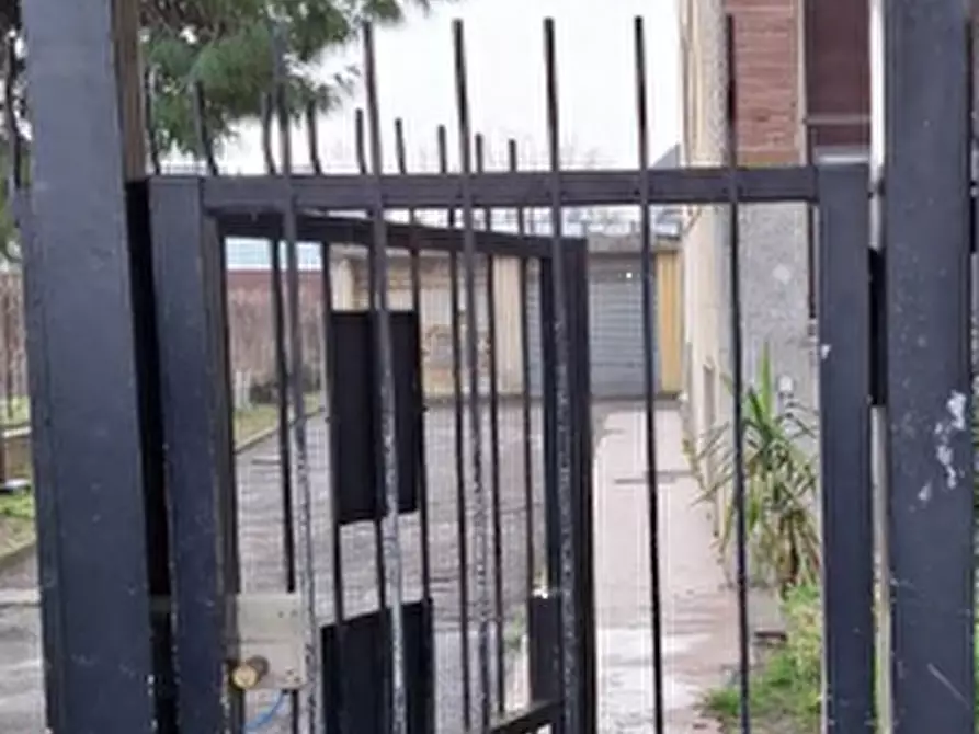 Immagine 2 di Appartamento in vendita  in Via Sempione a Baranzate