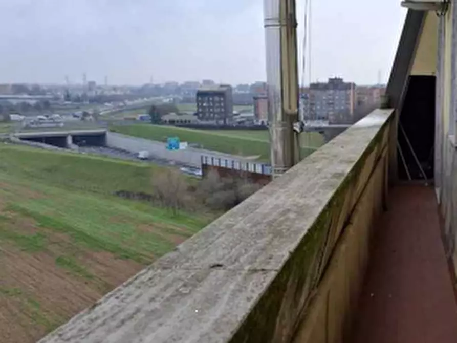 Immagine 5 di Appartamento in vendita  in Via Sempione a Baranzate