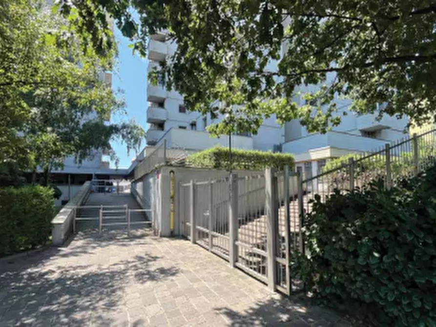 Immagine 12 di Appartamento in vendita  in Via Michele Saponaro a Milano