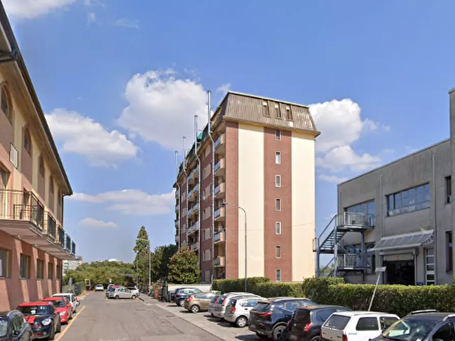 Immagine 15 di Appartamento in vendita  in Via Sempione a Baranzate